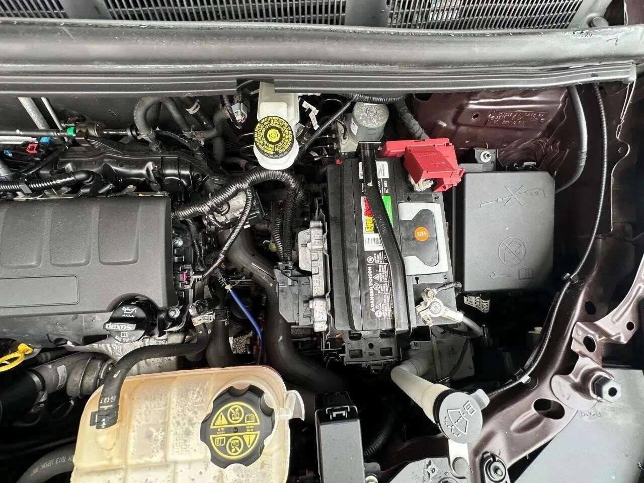 Used 2020 Chevrolet Trax LS image 37