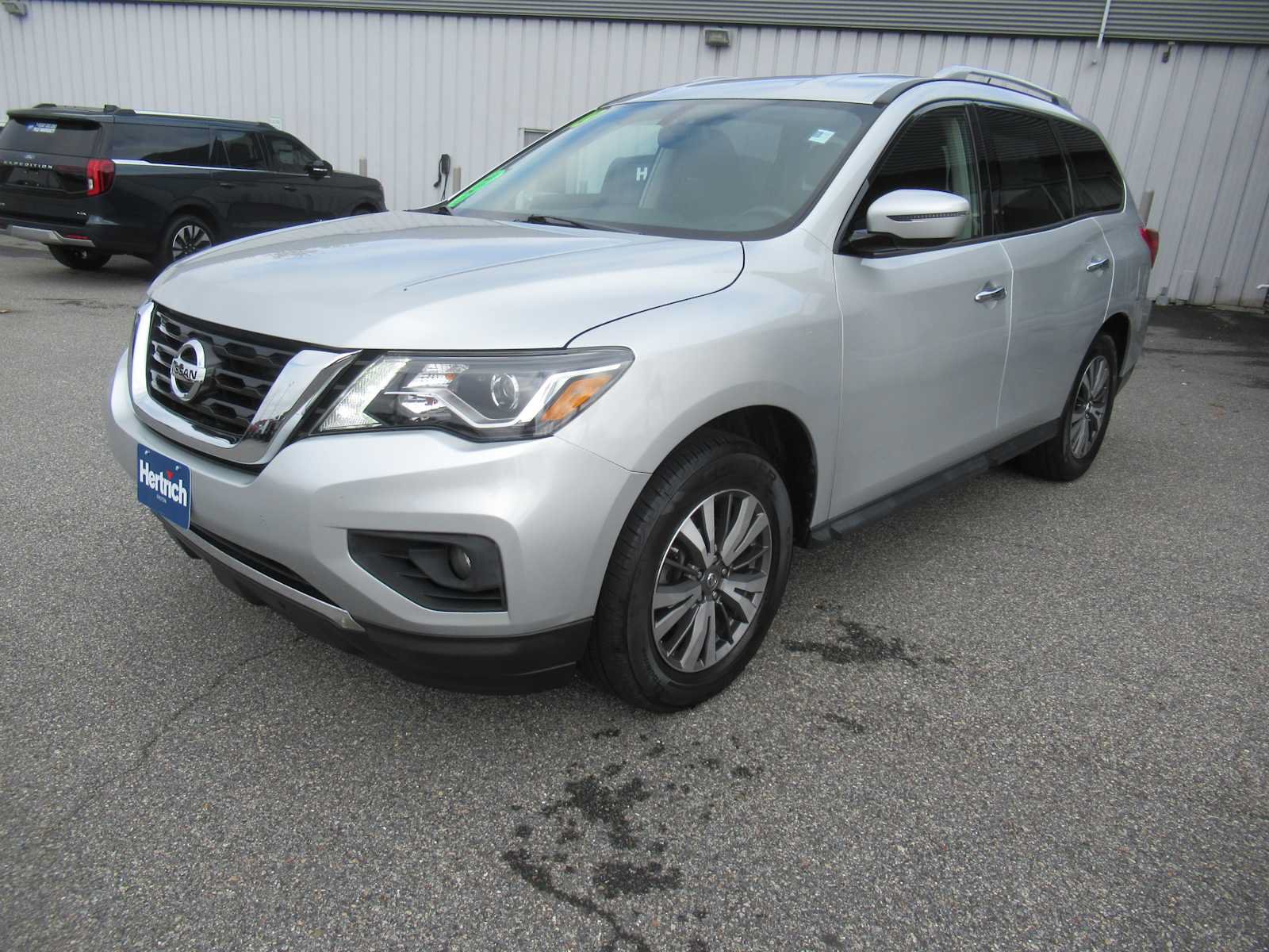Used 2018 Nissan Pathfinder SV w/ SV Tech Package