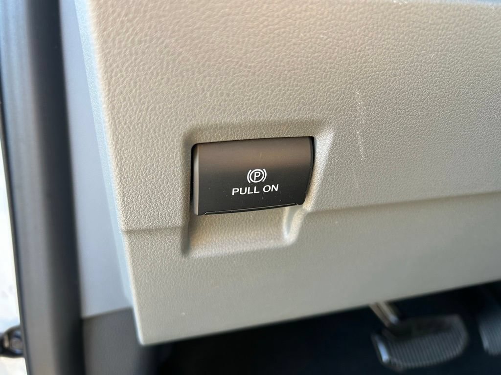 Used 2025 Ford F250 XLT AWD/4WD image 22