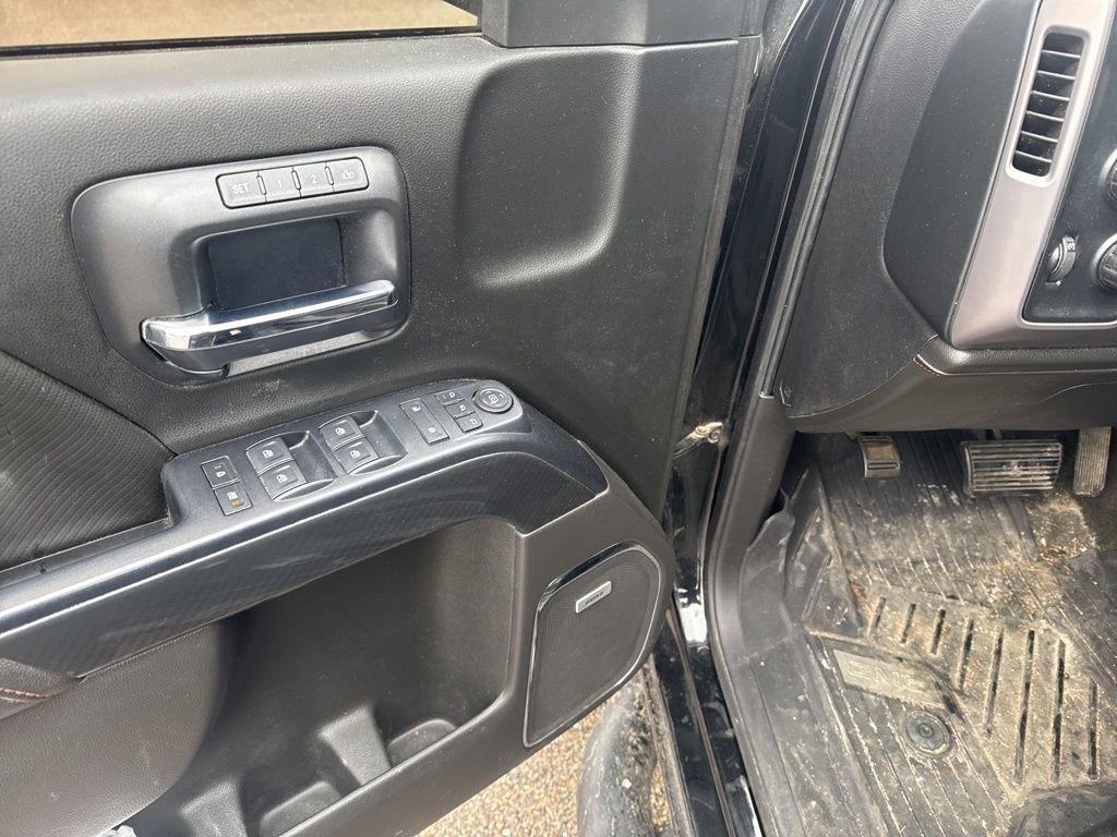 Used 2018 GMC Sierra 1500 SLT w/ All Terrain Package image 14