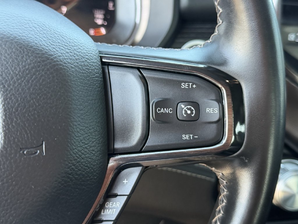 Used 2023 RAM 1500 Limited AWD/4WD image 14