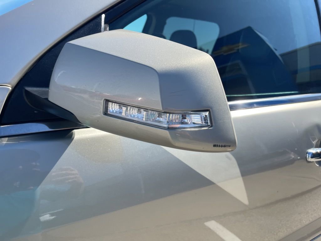 Used 2015 GMC Acadia SLT image 10