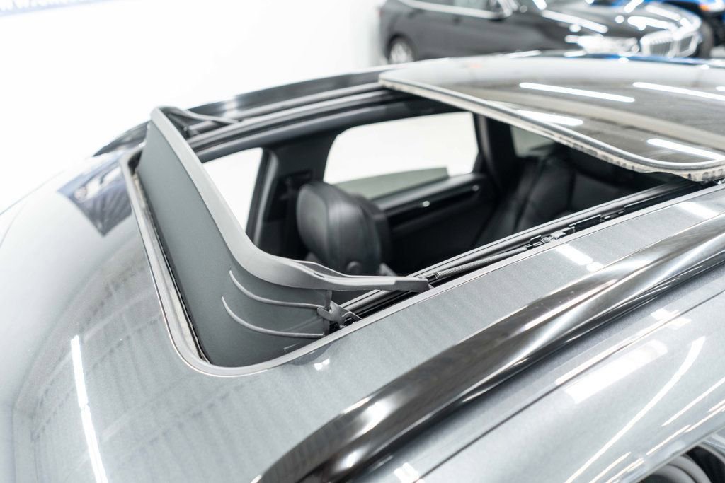 Used 2023 Porsche Macan Turbo image 46