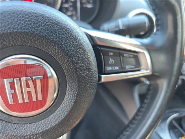 Used 2017 FIAT 124 Spider Lusso RWD image 16