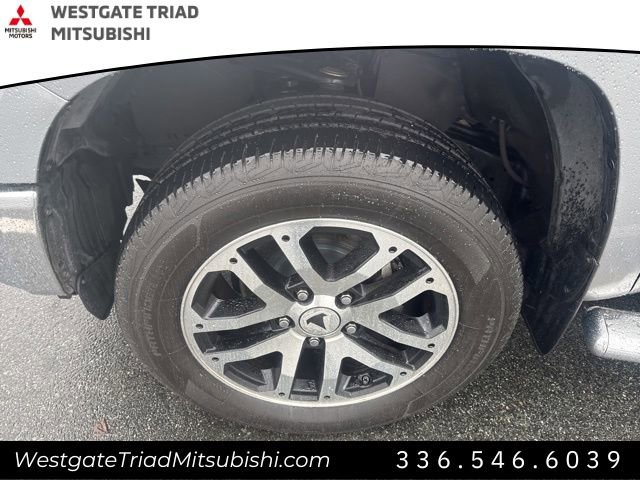 Used 2018 Toyota Tundra SR5 image 4