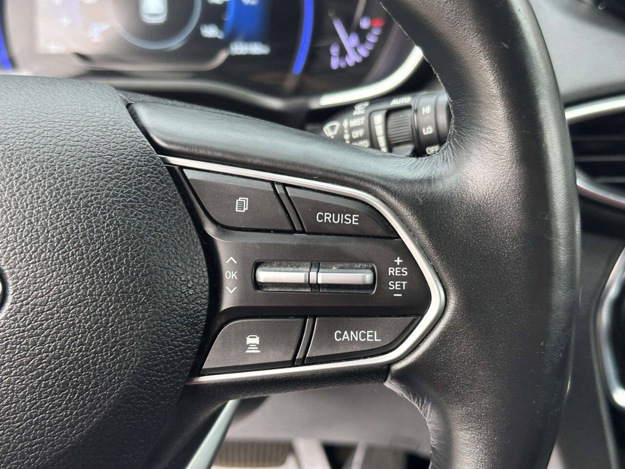 Used 2020 Hyundai Santa Fe Limited w/ Cargo Package AWD/4WD image 34