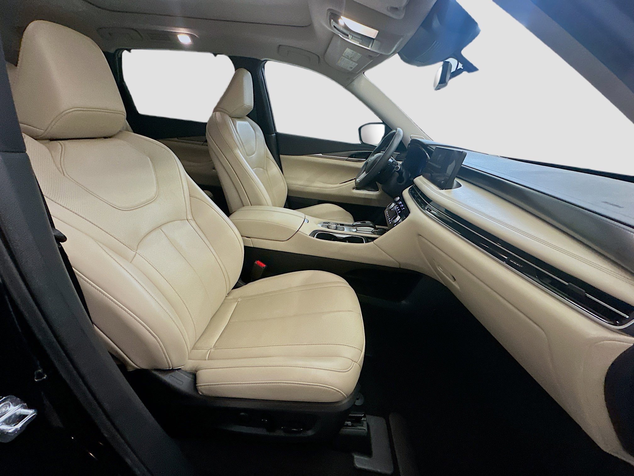 Used 2023 INFINITI QX60 Luxe w/ Performance Audio Package AWD/4WD image 35