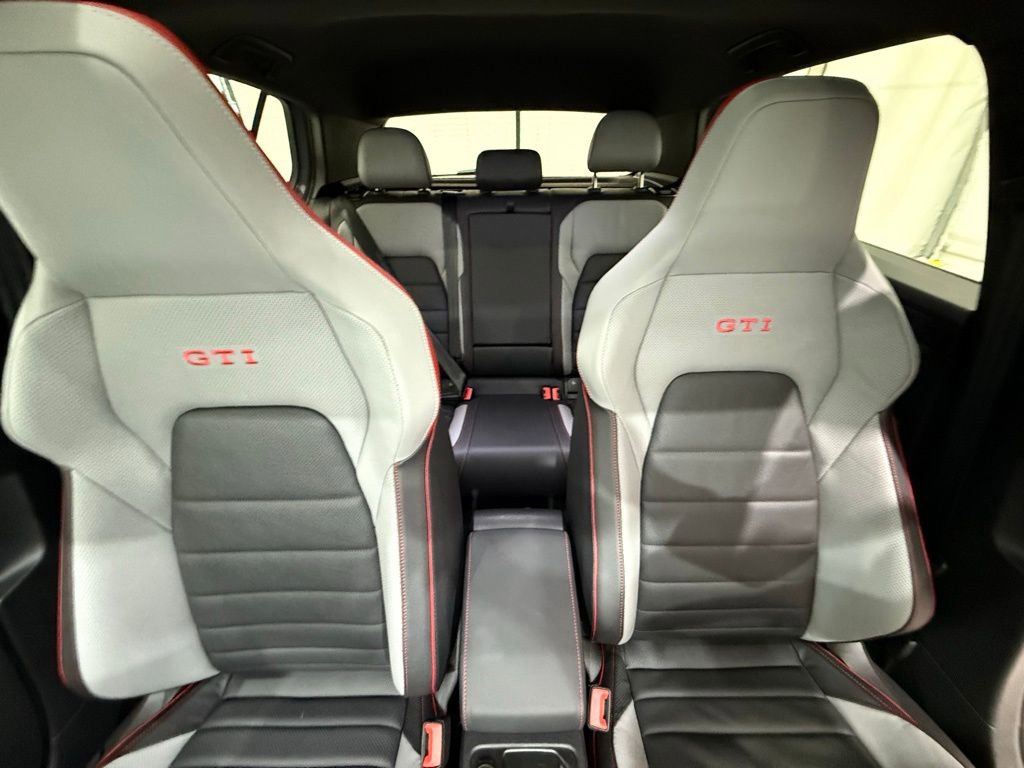 Used 2024 Volkswagen GTI Autobahn image 27