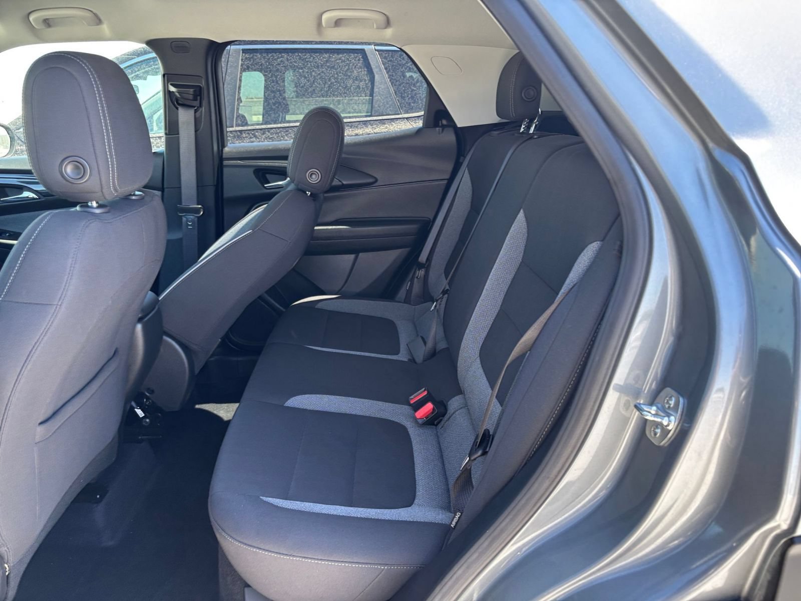 Used 2025 Chevrolet TrailBlazer LT FWD image 25
