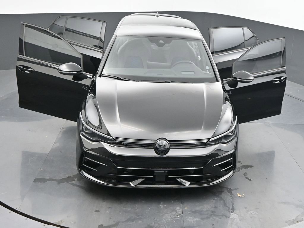Used 2025 Volkswagen Golf R Black Edition image 62