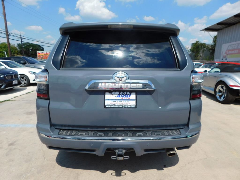 Used 2014 Toyota 4Runner SR5 image 6