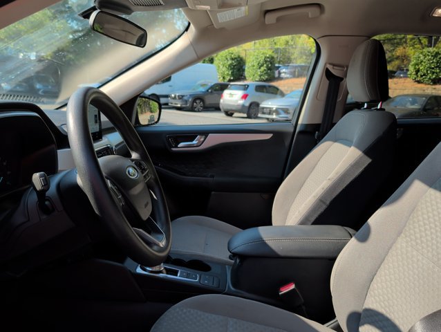 Used 2020 Ford Escape SE FWD image 10