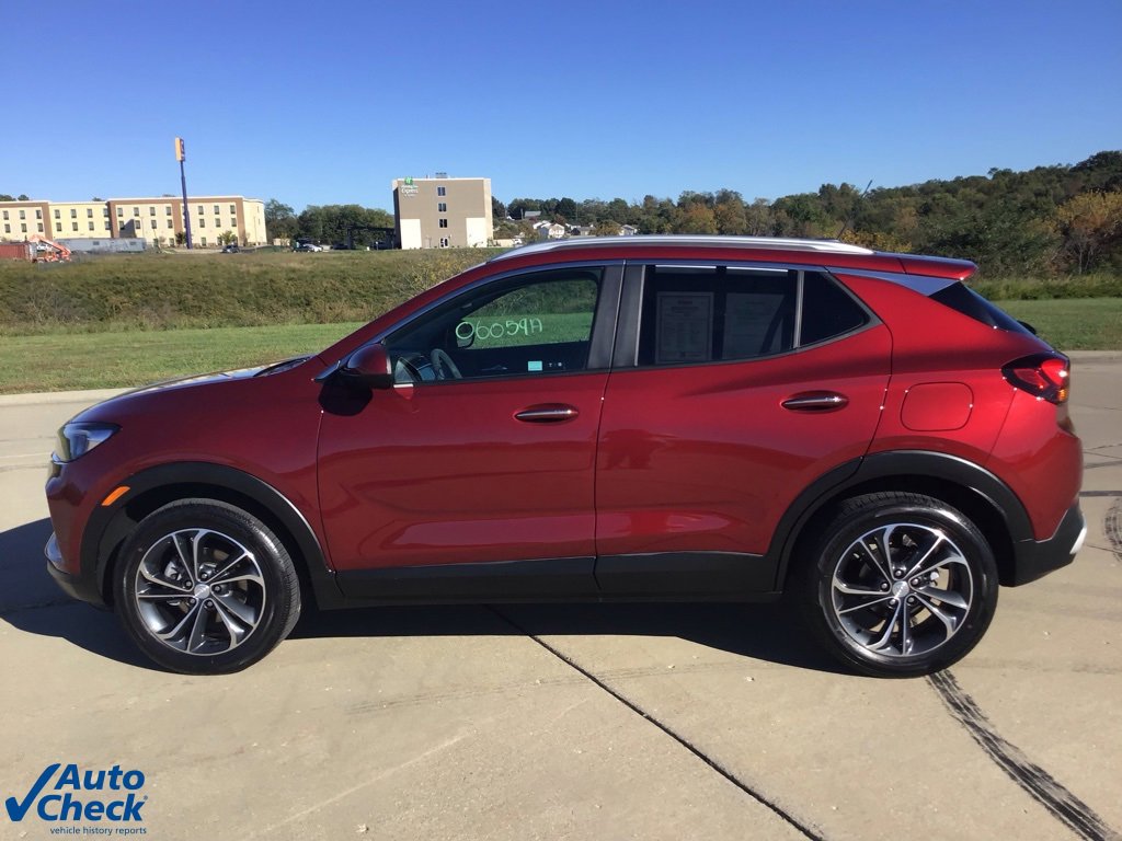 Used 2022 Buick Encore GX Select image 11