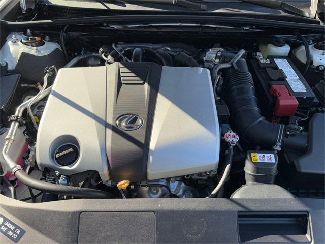 New 2025 Lexus ES 350 Ultra Luxury image 10