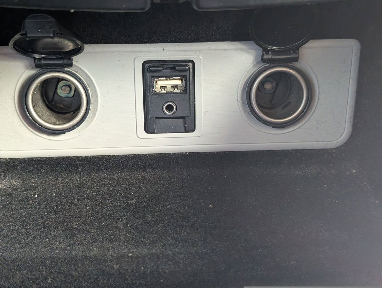 Used 2015 Toyota Avalon XLE FWD image 23