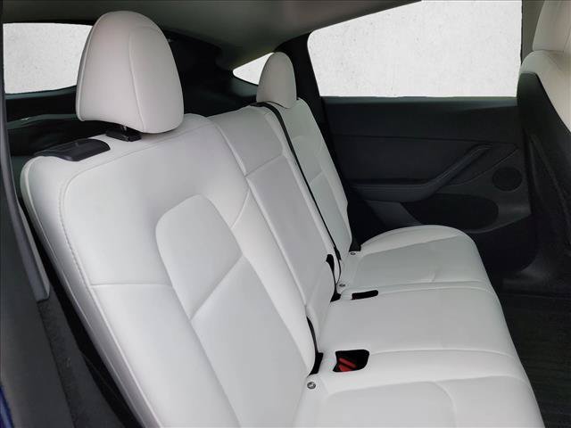Used 2023 Tesla Model Y Long Range AWD/4WD image 16