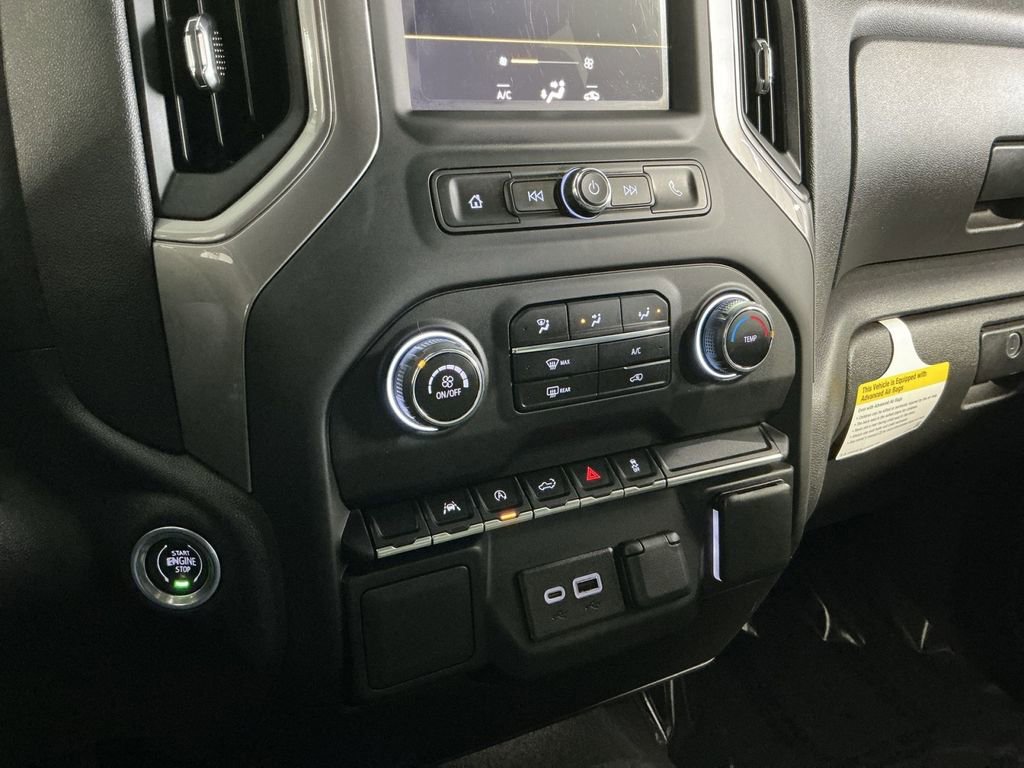 Used 2022 Chevrolet Silverado 1500 Custom image 28