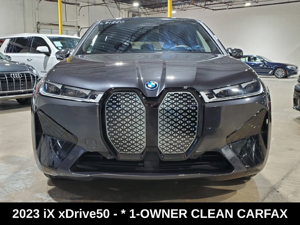 Used 2023 BMW iX xDrive50 w/ Ultimate Package 2 AWD/4WD image 2