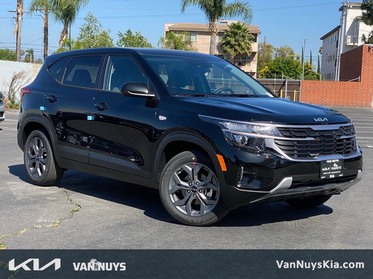 New 2026 Kia Seltos LX FWD image 1