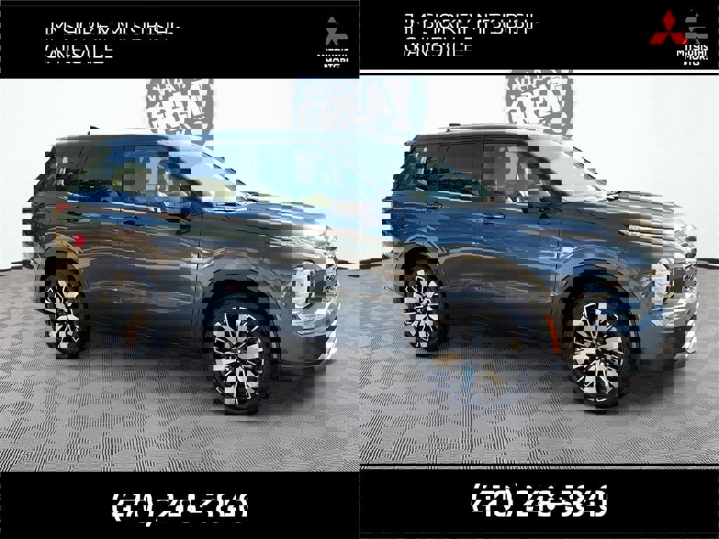 New 2025 Mitsubishi Outlander SE