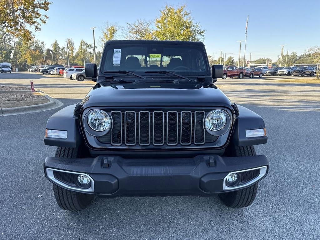 New 2025 Jeep Gladiator Sport image 8