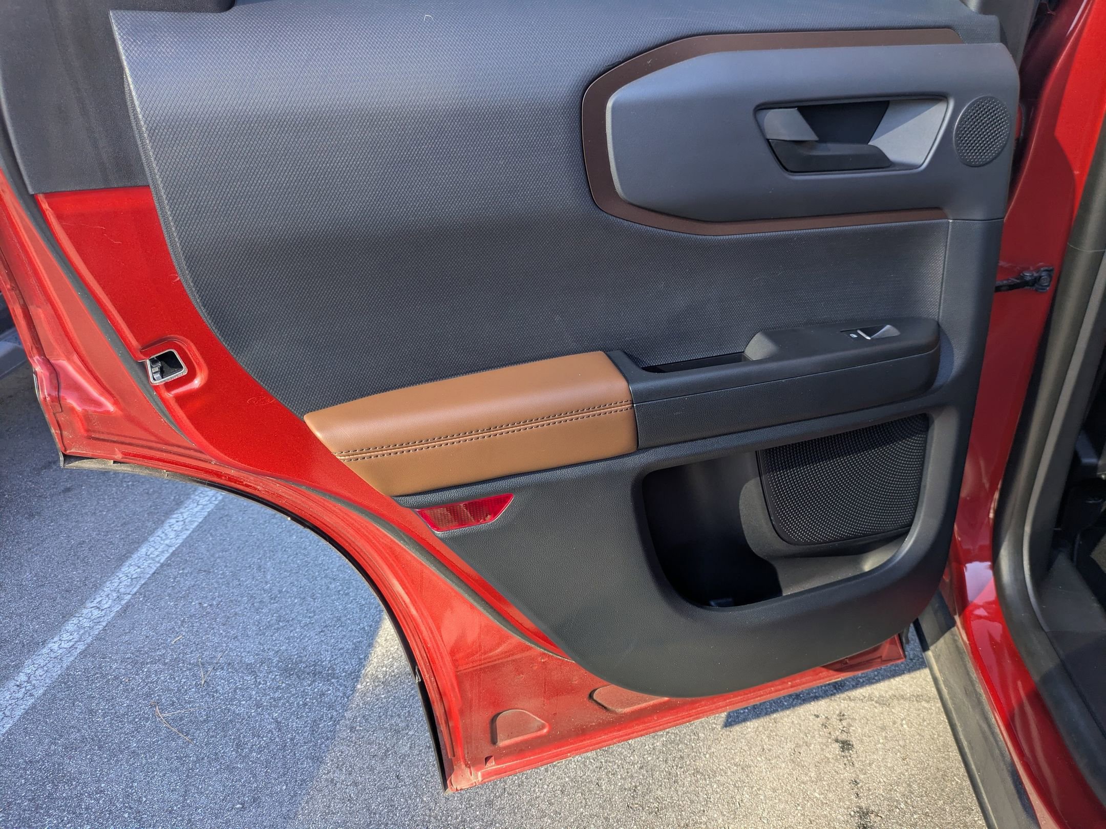 Certified 2024 Ford Bronco Sport Outer Banks w/ Tech Package image 29