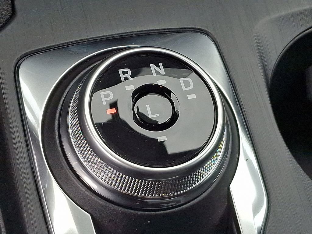 New 2025 Ford Escape ST-Line Elite w/ Class II Trailer Tow Package image 7