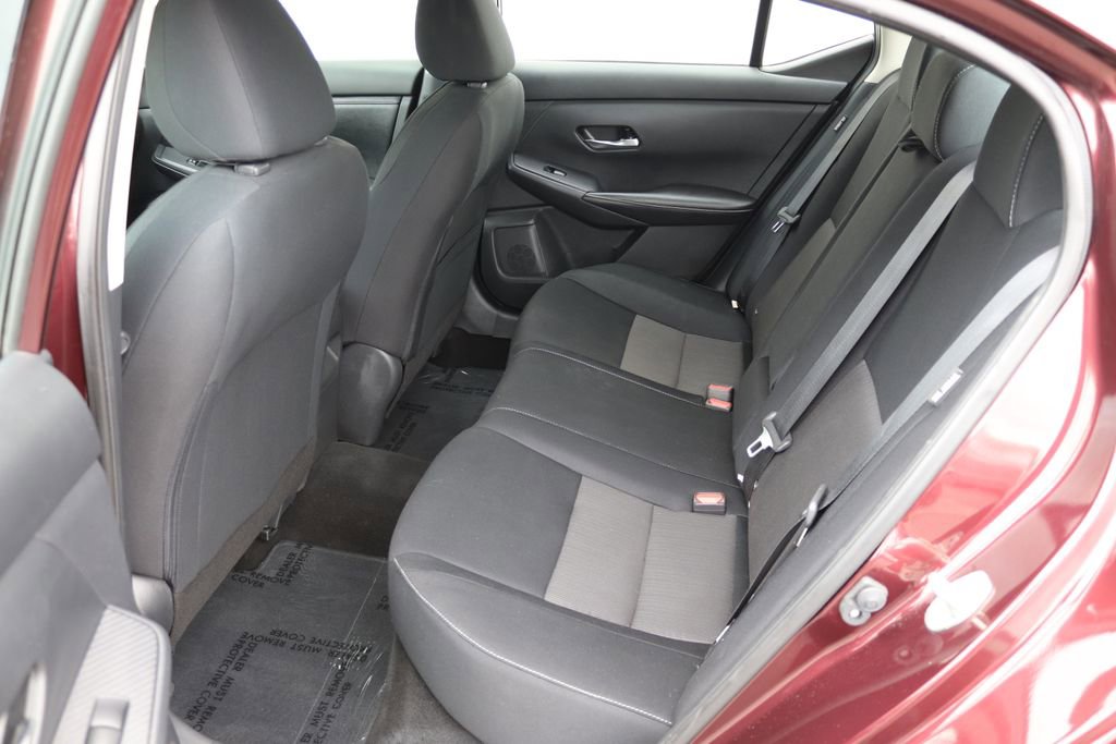 Used 2021 Nissan Sentra SV FWD image 9