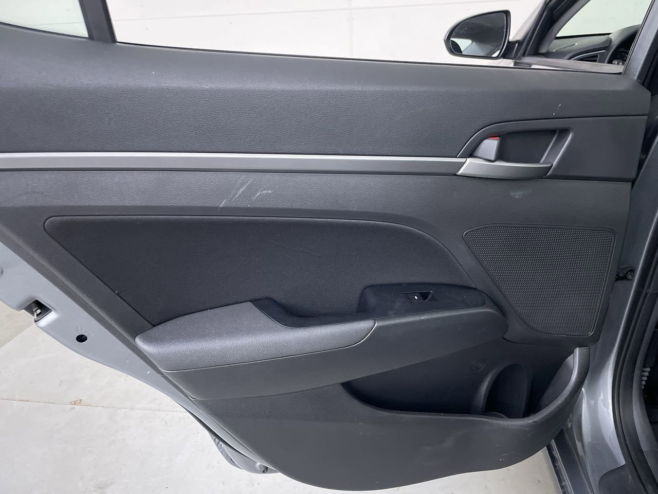 Used 2017 Hyundai Elantra Value Edition w/ Cargo Package FWD image 19