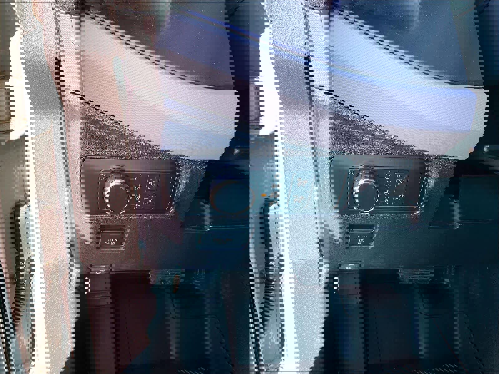 Used 2023 Ford Bronco Badlands image 27