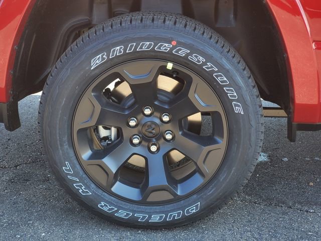 New 2026 RAM 1500 4x4 Crew Cab image 6