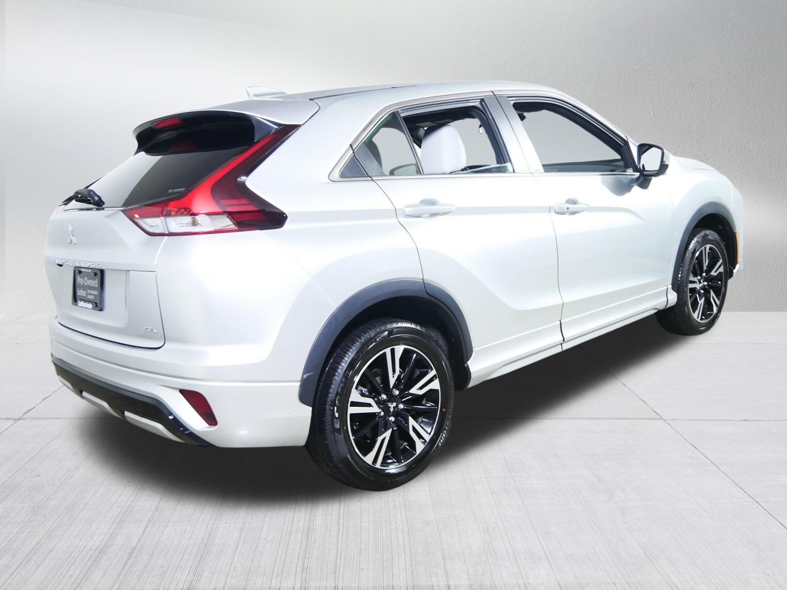 Used 2025 Mitsubishi Eclipse Cross SEL AWD/4WD image 7