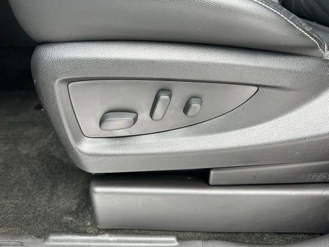 Used 2018 Chevrolet Silverado 1500 LTZ w/ Sport Package image 31