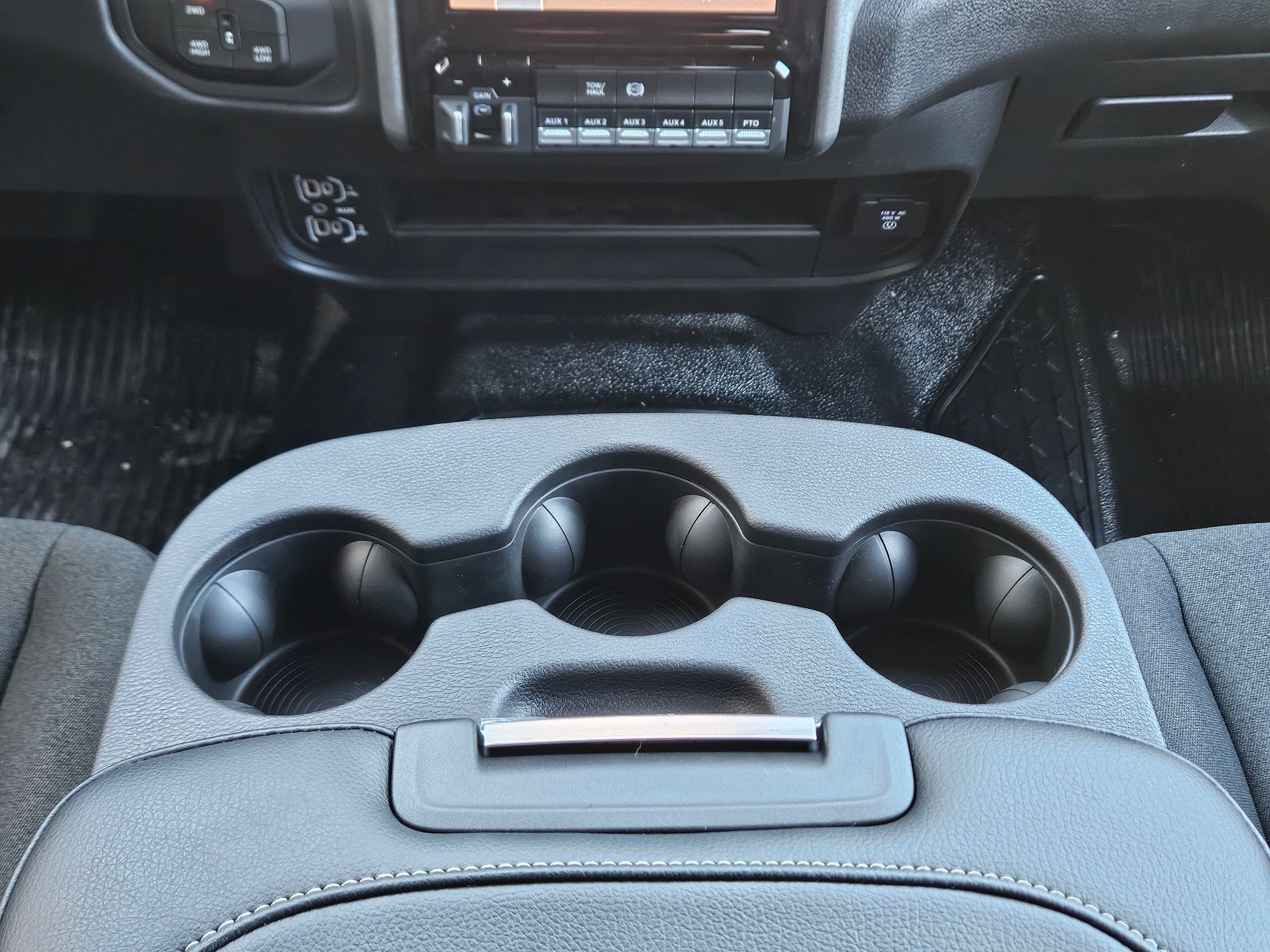 New 2026 RAM 3500 Tradesman AWD/4WD image 10
