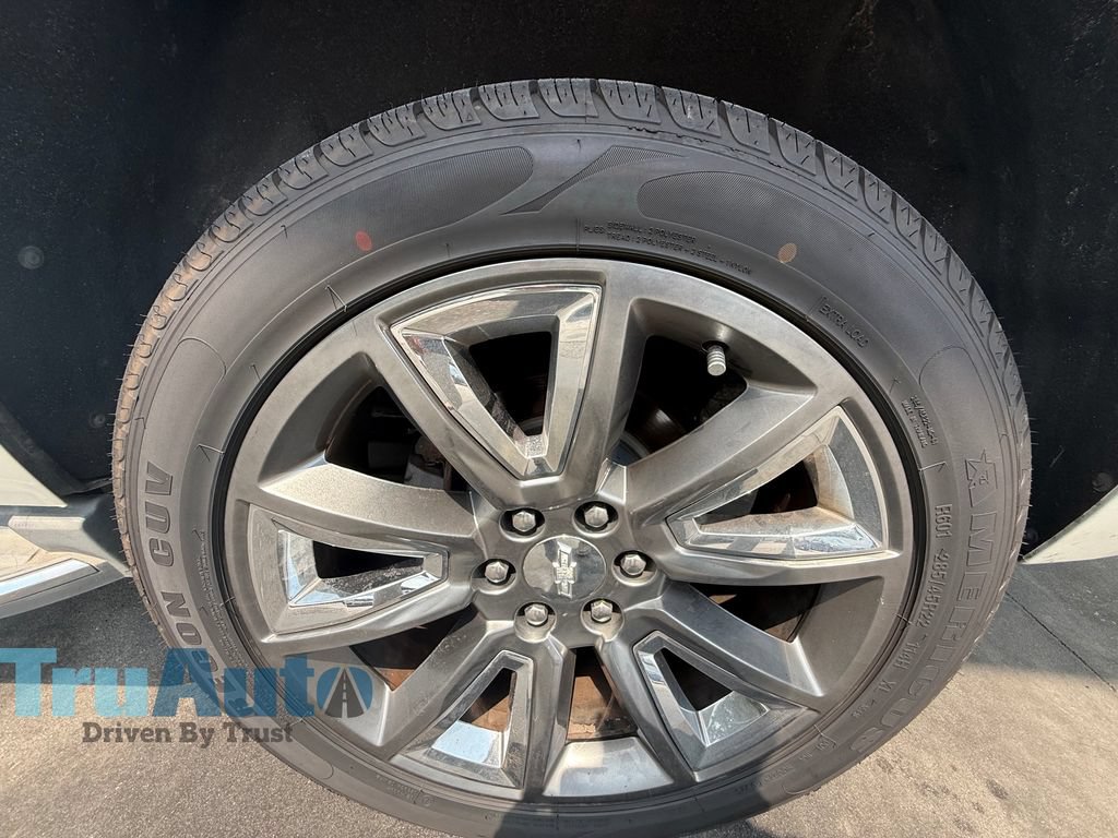 Used 2015 Chevrolet Tahoe LTZ AWD/4WD image 23