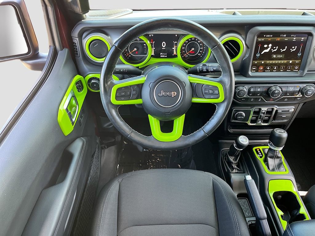 Used 2022 Jeep Wrangler Unlimited Sahara w/ Cold Weather Group AWD/4WD image 22