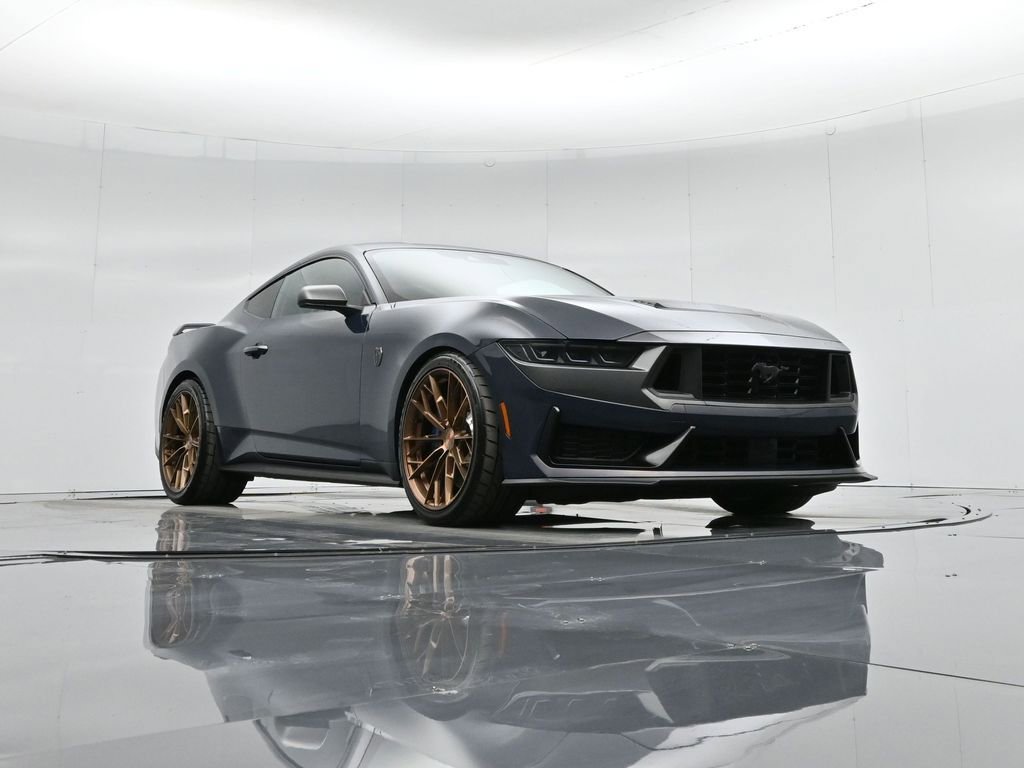 Used 2025 Ford Mustang Dark Horse image 41