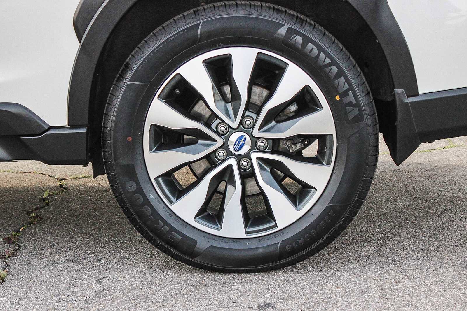 Used 2023 Subaru Outback Touring XT image 8