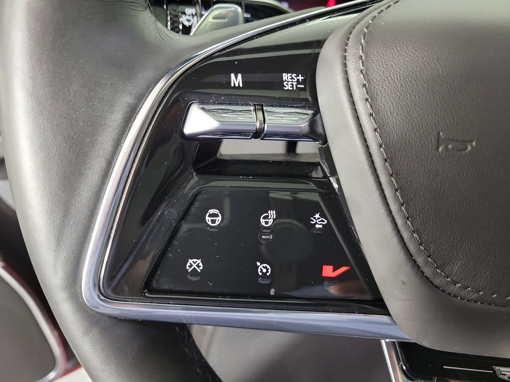 Certified 2025 Cadillac Escalade ESV V AWD/4WD image 23