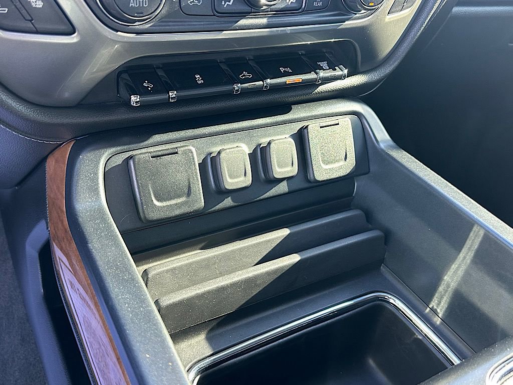 Used 2018 Chevrolet Silverado 2500 LTZ w/ Duramax Plus Package image 24