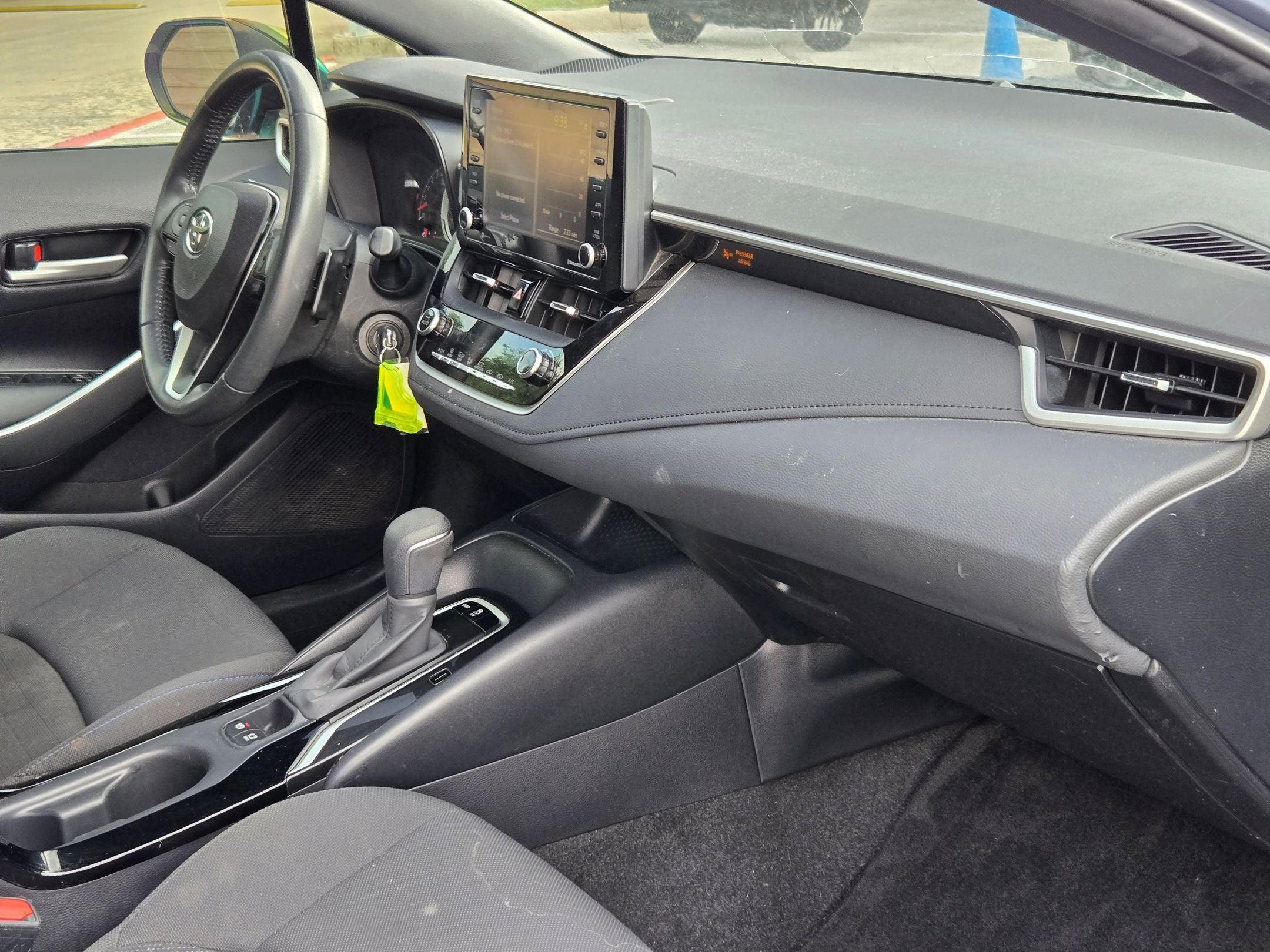 Used 2022 Toyota Corolla SE FWD image 24