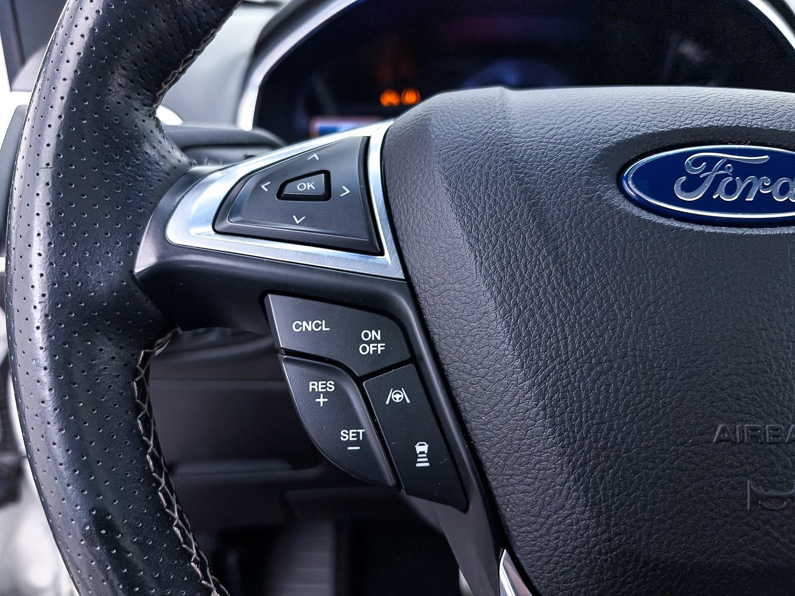 Used 2020 Ford Edge ST w/ Equipment Group 401A AWD/4WD image 34