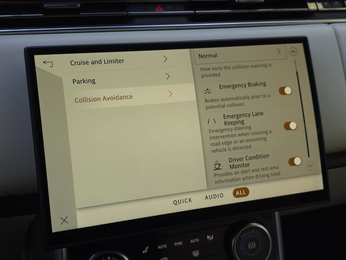 Used 2023 Land Rover Range Rover SE AWD/4WD image 51