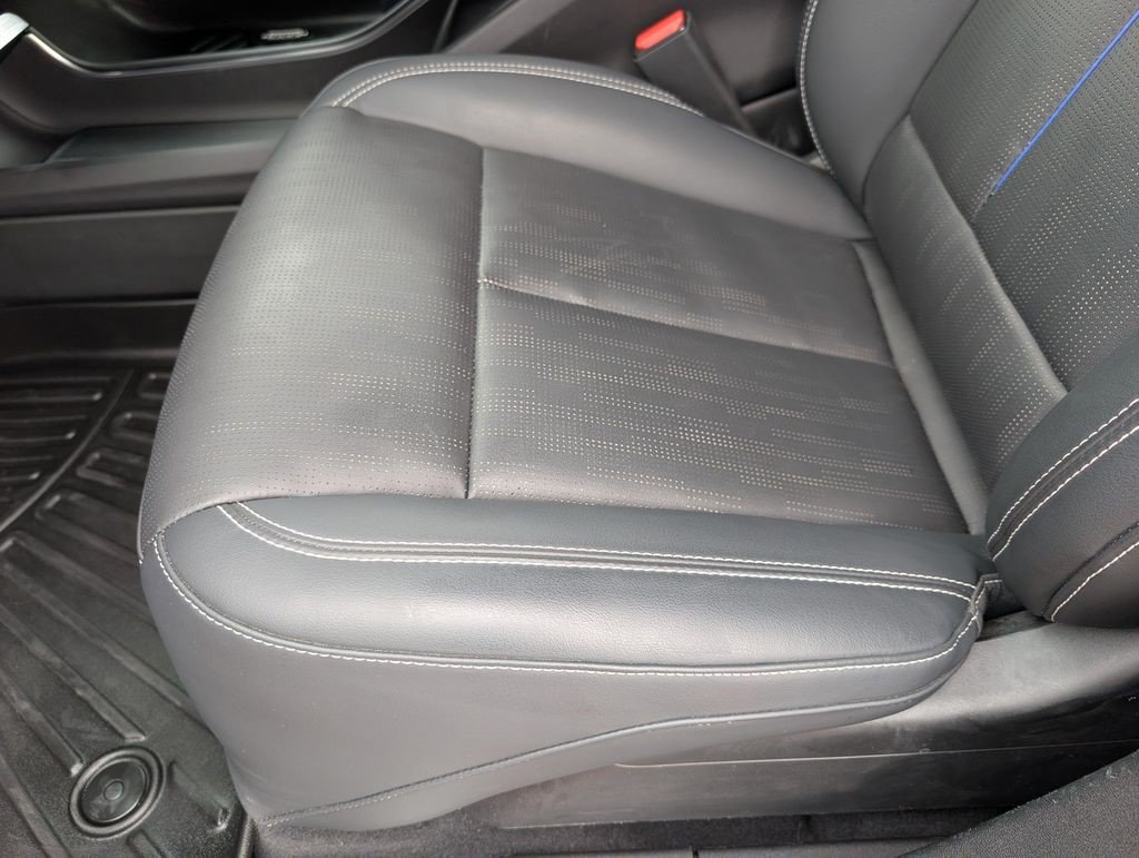 Certified 2024 Cadillac Lyriq Sport AWD/4WD image 13