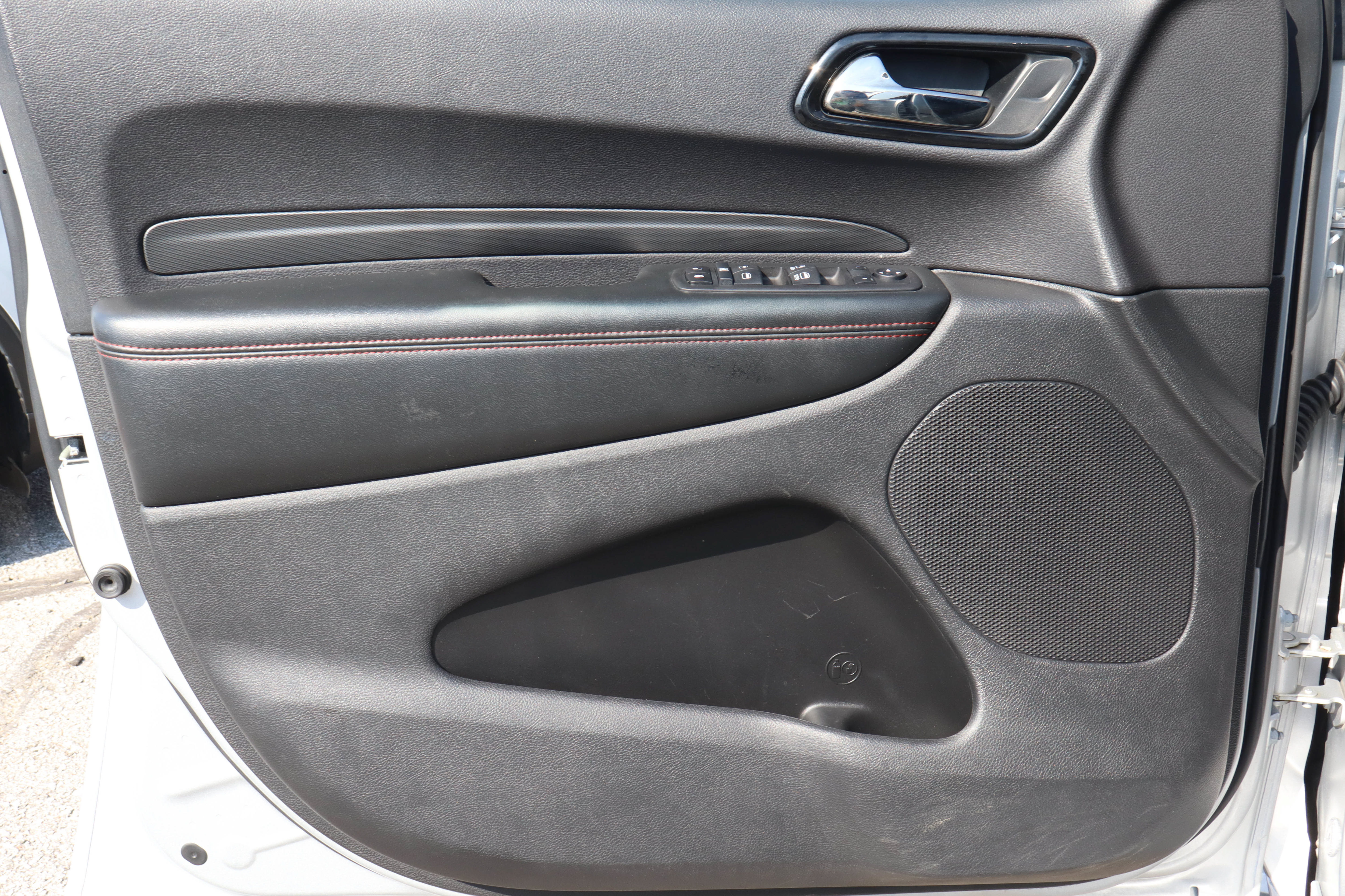 Used 2025 Dodge Durango GT AWD/4WD image 14