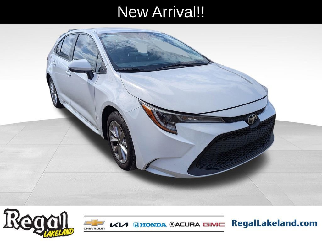 Used 2021 Toyota Corolla LE w/ LE Convenience Package image 1