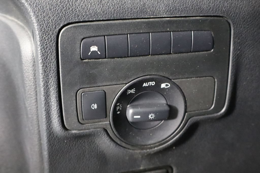 Used 2018 Mercedes-Benz Metris image 14