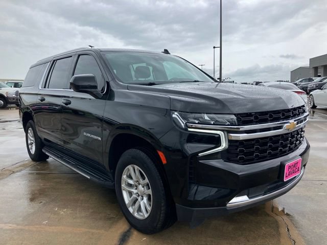 Used 2023 Chevrolet Suburban LS RWD image 9