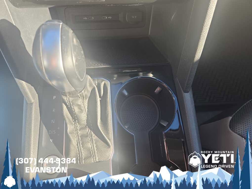 Used 2022 Volkswagen Atlas SEL Premium image 27