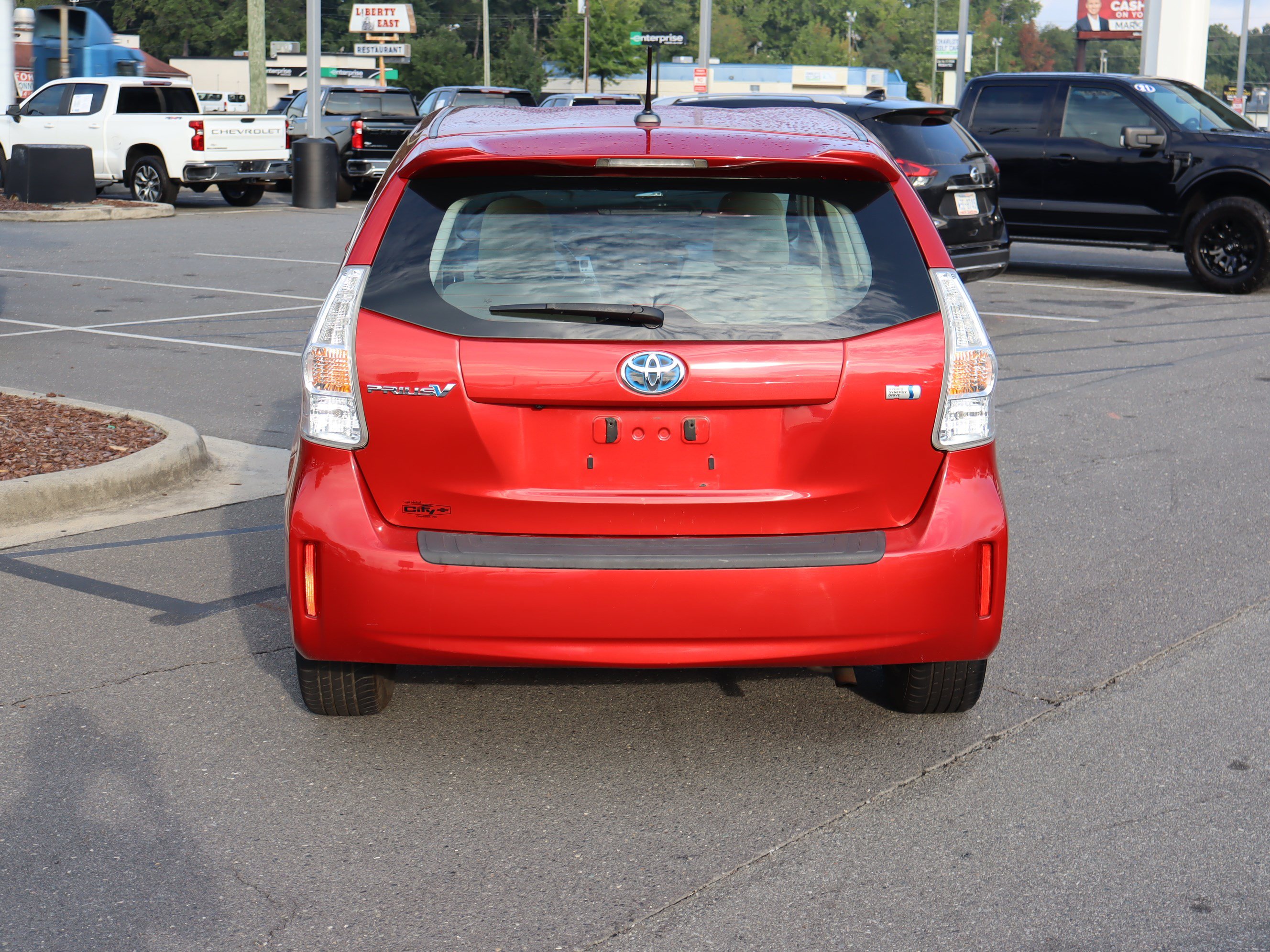 Used 2014 Toyota Prius V Three FWD image 9
